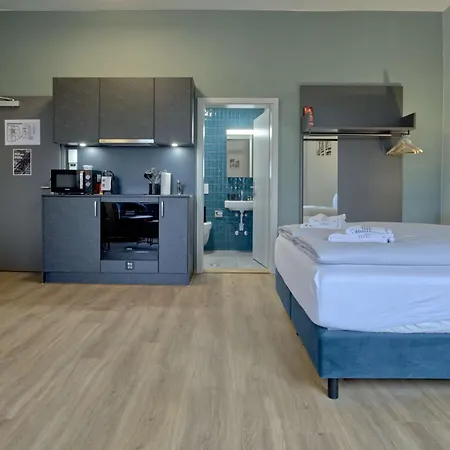 Bank House L 104 - Griwa Rent Apartment