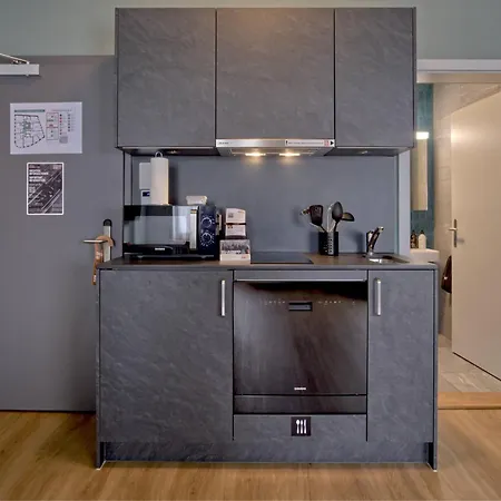 Bank House L 104 - Griwa Rent إنترلاكن